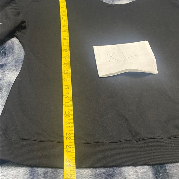 Sweatshirt Cropped with stars - Picture 8 of 13